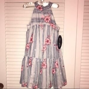 ✔️ NWT Ava & Yelly Dress